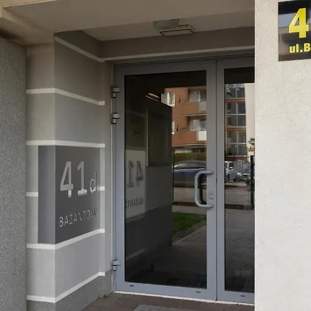 Bazantow With Balcony By Renters